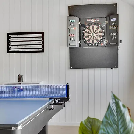 Front In With Sauna 度假居 *