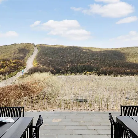 度假居 Front In With Sauna 荷韦德山迪